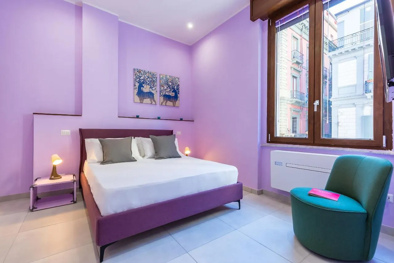 Toledo Stylish Apartments By Wonderful Italy Naples