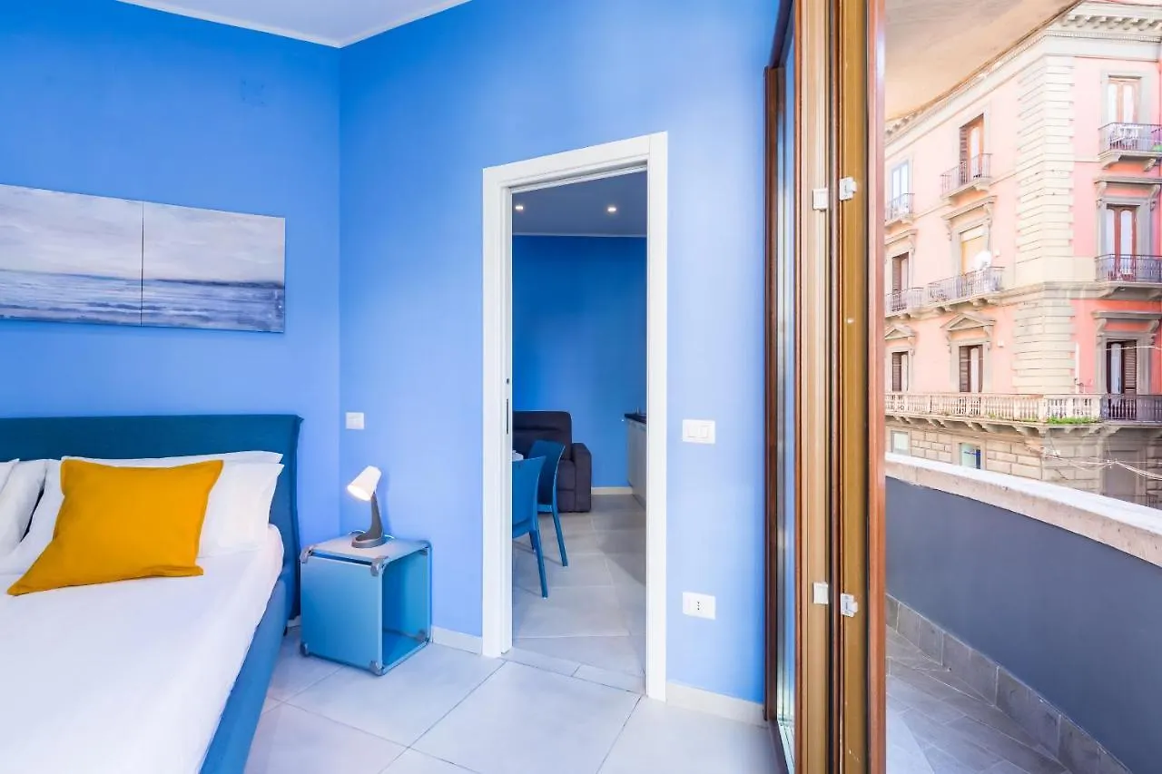 Toledo Stylish Apartments By Wonderful Italy Naples