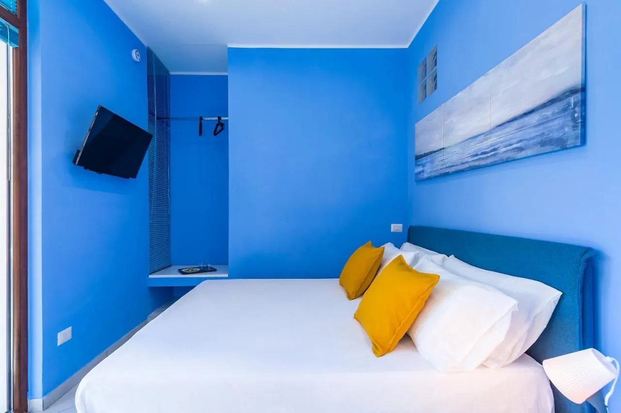 Toledo Stylish Apartments By Wonderful Italy Naples