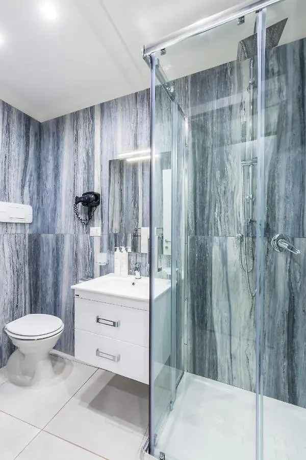 Toledo Stylish Apartments By Wonderful Italy Naples